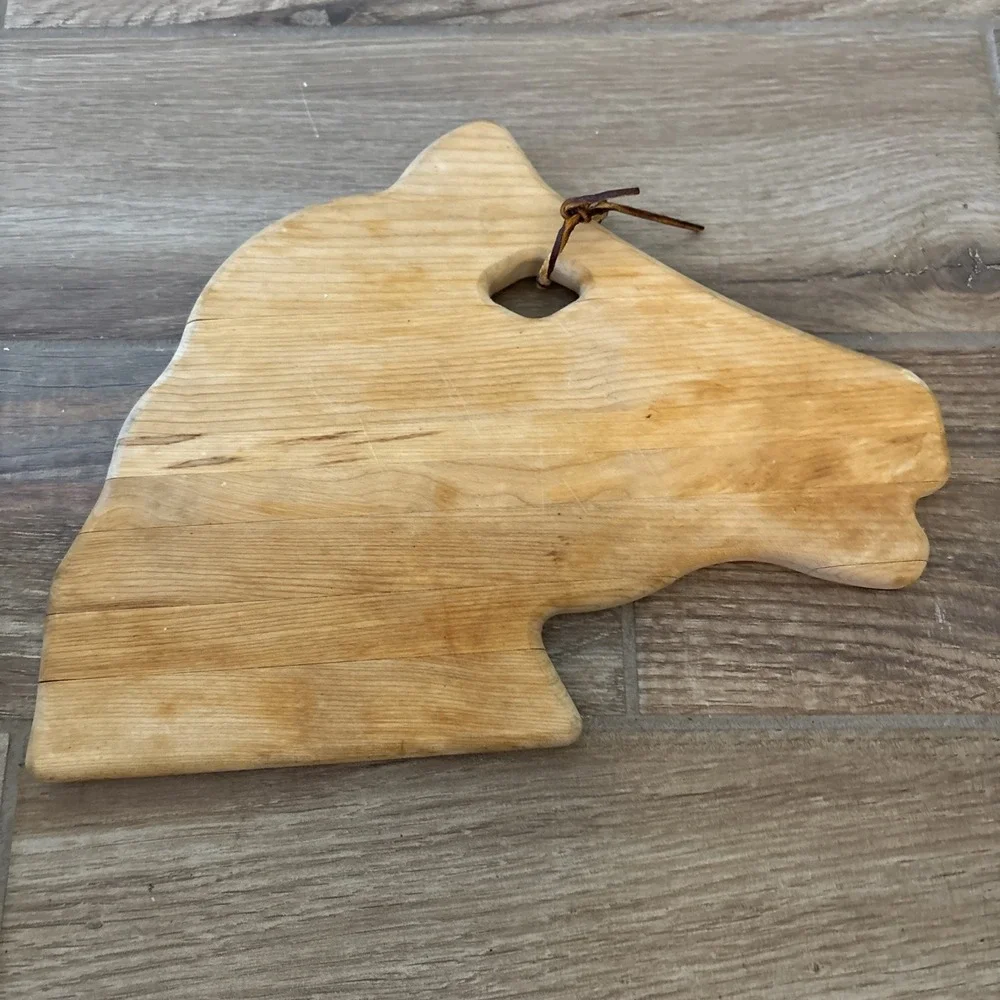 Primitive Vintage HORSE HEAD Shaped Chopping Cutting Cheese Board 13.5